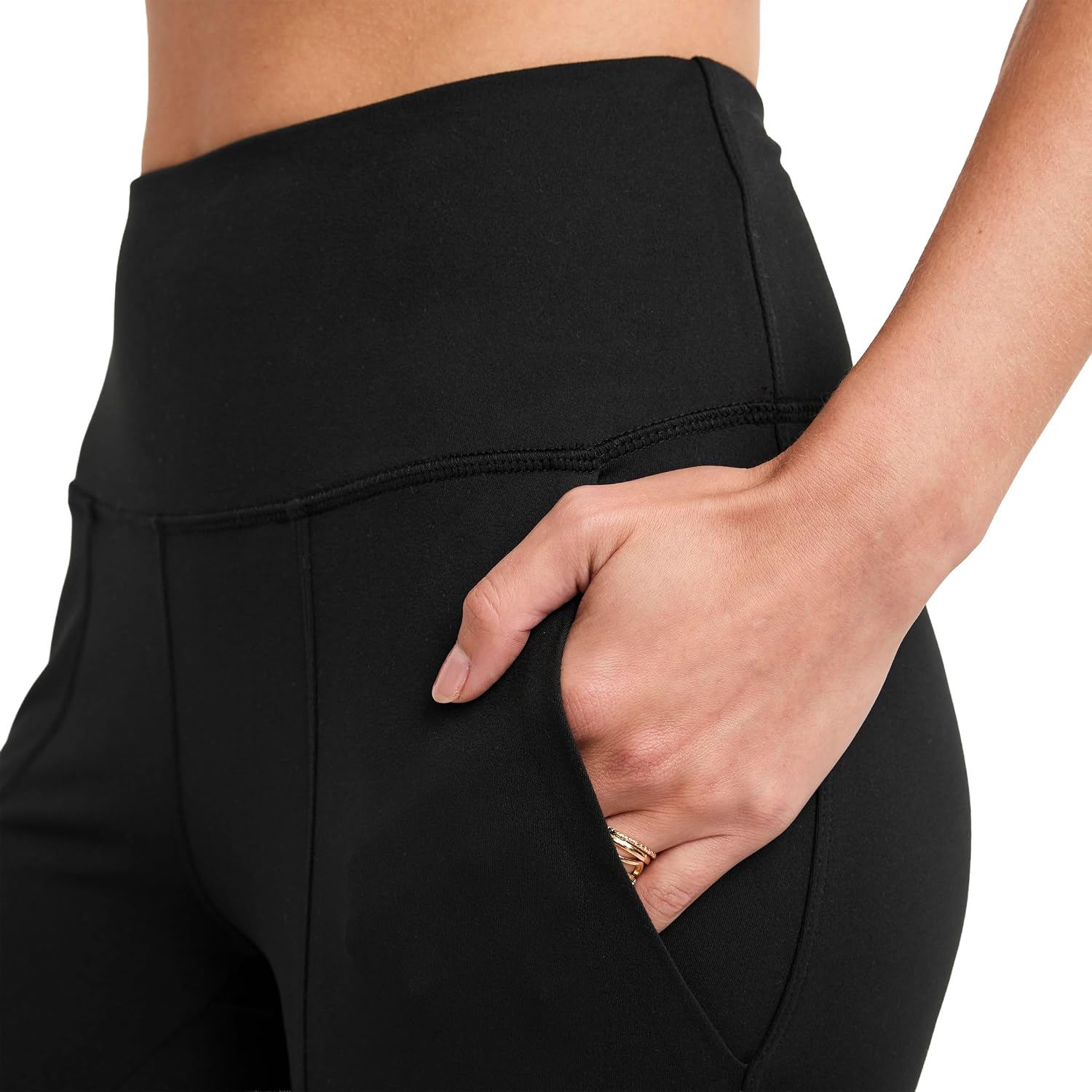 Women's Pintuck Pocket Crop Leggings Women's Pintuck Pocket Crop Leggings