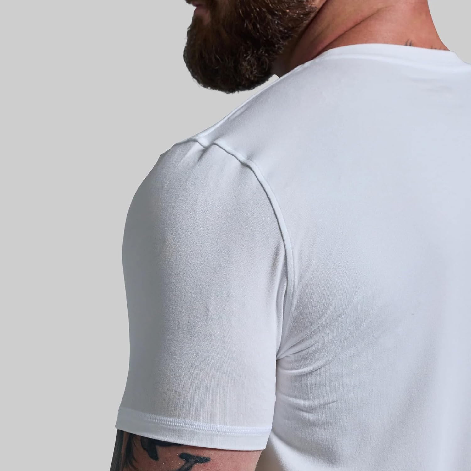 Men's BP Premium Basic Crew Tee-Buttery-Soft Performance Short Sleeve Athletic Fit T-Shirt for Everyday